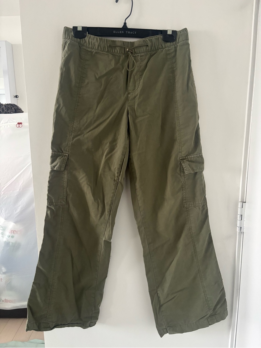 Arizona Jean Co. Olive Cargo Pants – Size Small